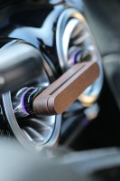 Diffuseur d'aromathérapie en bois de noyer naturel pour voiture, diffuseur d'huiles essentielles en bois écologique pour l'intérieur automobile