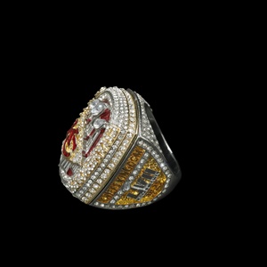 Bague Super Bowl 57 des Kansas City Chiefs avec partie supérieure amovible, transformable en collier pendentif, sertie de zircons, bijoux pour fans de la NFL - Product Image 3