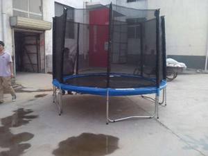 Trampoline pour enfants Taille personnalisable PVC et PP Matériel pour les sports à domicile pour adultes - Product Image 5