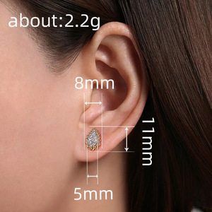 Orecchini a Goccia Bicolore per Donne, Design Minimalista, Accessori per Orecchie da Indossare Quotidianamente - Product Image 4