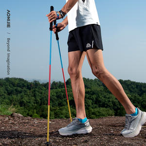 Bastones de Senderismo Plegables <span class=keywords><strong>AONIJIE</strong></span> E4201 con Logotipo Personalizado, Bastones de Trekking Ultra Resistentes para Deportes al Aire Libre y Escalada - Product Image 4