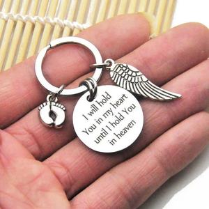 Ti terrò nel mio cuore portachiavi di memoria perduto bambino in acciaio inox ali d'angelo cuore portachiavi ala per la memoria - Product Image 2