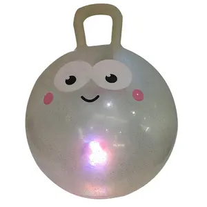 45Cm Diameter Pvc Aangepaste Hippie Bounce Space Jumping Bal Met Licht Voor Kinderen