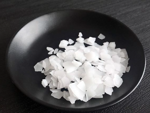 MgCl2 99% Fabricant <span class=keywords><strong>de</strong></span> ligne <span class=keywords><strong>de</strong></span> production <span class=keywords><strong>de</strong></span> <span class=keywords><strong>chlorure</strong></span> <span class=keywords><strong>de</strong></span> <span class=keywords><strong>magnésium</strong></span> <span class=keywords><strong>de</strong></span> haute pureté Meilleur prix 99% flocons/poudre <span class=keywords><strong>de</strong></span> <span class=keywords><strong>chlorure</strong></span> <span class=keywords><strong>de</strong></span> <span class=keywords><strong>magnésium</strong></span> anhydre - Product Image 4