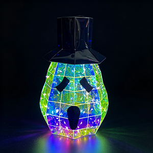 Lanterne LED Citrouille d'Halloween Irisée, Décoration Prismatique Lumineuse pour Fêtes de Jardin, Accessoires Effrayants, Vente en Gros - Product Image 1