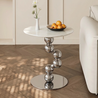 Table d'appoint minimaliste moderne en acier avec plateau en marbre, table de salon, table de chevet BTCT032 pour le salon