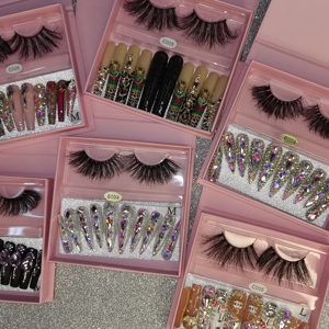 Nouvel ensemble de faux cils et de capsules d'ongles de luxe pour grossistes – Ongles à presser personnalisés en gros, livraison gratuite, nouveau design - Product Image 1