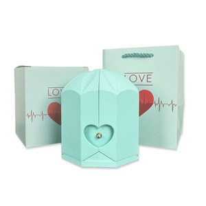 Regalo del Día de San Valentín Rosa preservada Inmortal para siempre <span class=keywords><strong>Rosas</strong></span> <span class=keywords><strong>en</strong></span> caja de regalo de acrílico 520 Idioma <span class=keywords><strong>Te</strong></span> <span class=keywords><strong>amo</strong></span> Collar - Product Image 4