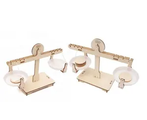 Balance en bois pour enfants, Kit de bricolage, jouet éducatif, amusant, bricolage, jeu de maths, pour étudiants, garçons - Product Image 1