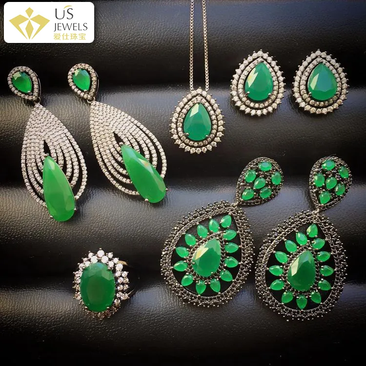 Plated Leaf Shiny Earring Necklace Pendant Women Jewelry Sets Gold 2022 New Ladies Fashion & Costume Jewelry Sets 30 Sets GIC