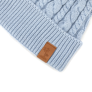 Venta caliente Gorros para mujer 100% Acrílico Gorra personalizada Cielo azul Protección de invierno Sombrero de pompón de piel de punto - Product Image 3