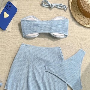 Ensemble bikini trois pièces bleu clair pour femme, haut bandeau avec détail étoile de mer, bas taille haute et jupe, maillot de bain pour la plage - Product Image 2
