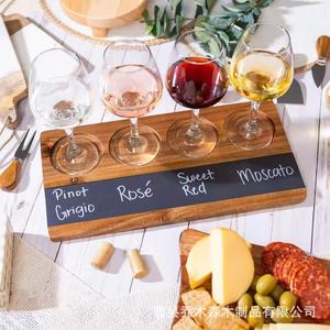 Tabla de Degustación de Vinos de Madera de Acacia con Etiqueta de Tiza y 4 Portavasos para Servir en Fiestas - Product Image 1