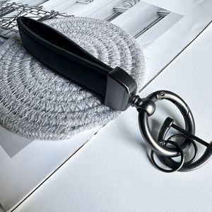 Porte-clés créatif en PU pour voiture, personnalisable avec logo imprimé, anneau de clés en fourrure, cordon de ceinture, pendentif pour cadeaux originaux – Vente en gros - Product Image 6