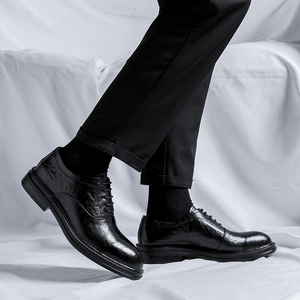 Mocassins de bureau formels pour hommes, chaussures Oxford antidérapantes, chaussures de mariage, dessus en PU pour l'automne - Product Image 2