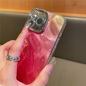 Funda de Teléfono con Diseño de Pluma Láser Degradado de Lujo para iPhone 11 12 13 14 15 Pro Max, Moderna, con Luz Fluida y Protección Antigolpes - Product Image 5