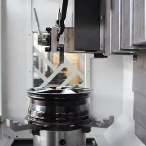 Tour à roues en alliage WRC30, tour CNC pour la réparation de jantes en aluminium / machine pour fabriquer des jantes - Product Image 3