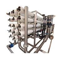 Système de filtration par osmose inverse (RO) à salinité moyenne 100 TPH pour la purification quotidienne de l'eau salée