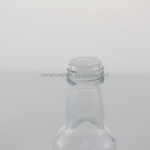 Vente en gros Mini petite bouteille de whisky en verre vide de 50ml whisky écossais irlandais vodka gin spiritueux bouteille en verre de liqueur avec bouchons à vis - Product Image 6