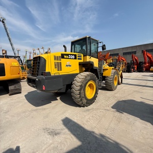 รถดันดิน KOMATSU WA320 มือสอง ปี 2020 เครื่องยนต์ Cummins กำลัง 315KW พร้อมอุปกรณ์ริปเปอร์สำหรับงานหนัก ปั๊มลูกปืน สีเหลือง - Product Image 5