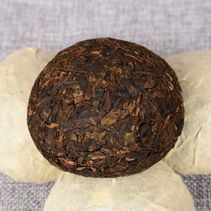 Vente en gros de thé Pu'er mûr Menghai Yunnan 100g Pu-erh Shu <span class=keywords><strong>Tuocha</strong></span> vieilli de 10 ans avec entrepôt sec thé Pu'er de santé aromatique - Product Image 1