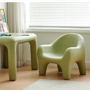 Juego de escritorios y sillas de estudio para niños de jardín de infantes nórdicos ecológicos, mesa de comedor y sillas de plástico PE multicolor para niños - Product Image 4