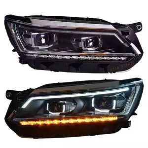 Fari Anteriori Gruppo Ottico Full LED per Volkswagen <span class=keywords><strong>Passat</strong></span> 2016-2018 Prestazioni Ottimali Condizioni Nuove Aggiornamento Temperatura Colore 6000k - Product Image 1