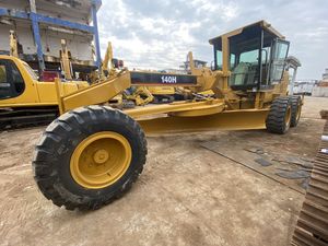 รถเกรดเดอร์ CAT 140H มือสอง ปี 2018 สภาพดี ใช้งานน้อย ชั่วโมงการทำงานต่ำ พร้อมมอเตอร์ประสิทธิภาพสูง เหมาะสำหรับงานบนทางหลวง - Product Image 3