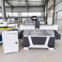 Machine de découpe CNC Jinan Mosencnc 1325 5,5 kW 3 axes pour le traitement du bois, du PVC, de l'acrylique et du plexiglas avec une haute précision