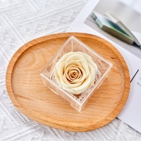 Boîte acrylique personnalisée de luxe avec rose préservée Cadeau de décoration de Noël parfait pour la Saint-Valentin Vitrine acrylique de rose éternelle