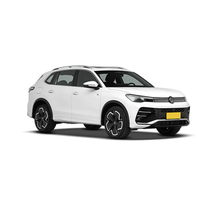 Deposito all'ingrosso per auto per adulti <span class=keywords><strong>Tiguan</strong></span> L Pro benzina auto 5 porte 5 posti SUV <span class=keywords><strong>Tiguan</strong></span> L 2024 Pro 330TSI 2WD Smart Travel Edition - Product Image 3