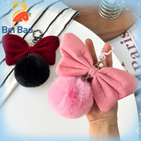 Plushie Factory : Ornements suspendus en peluche en velours avec nœud mignon, format compact, motifs variés, petites poupées en peluche, approvisionnement en gros d'usine