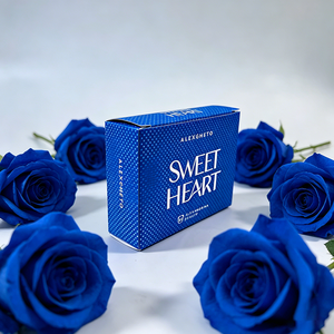 Scatole Regalo Blu Personalizzate, Scatole di Imballaggio in Carta Texturizzata per Cosmetici e Regali a Tema Cuore - Product Image 4