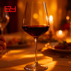 Verre à <span class=keywords><strong>vin</strong></span> à long pied côtelé en cristal transparent sans plomb, moderne, durable, élégant, haut <span class=keywords><strong>de</strong></span> gamme, pour hôtel, bar, restaurant, avec logo personnalisé - Product Image 6
