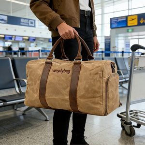 Sac de sport en toile cirée imperméable de qualité supérieure avec logo personnalisé, sac de golf léger avec compartiment pour chaussures - Product Image 5