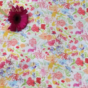 Tela de Algodón Estampada Personalizada de Moda HAPPEAK, Hermosa Tela de Algodón con Estampado Floral Rosa Estilo Liberty London para Ropa Infantil - Product Image 3