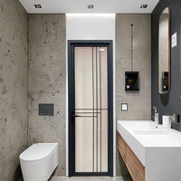 Porte battante en aluminium à cadre étroit noir avec verre dépoli dans un style moderne, porte de salle de bain étanche