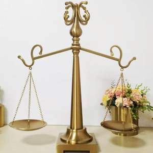 Venta al por mayor <span class=keywords><strong>de</strong></span> adornos <span class=keywords><strong>de</strong></span> metal <span class=keywords><strong>de</strong></span> escala <span class=keywords><strong>de</strong></span> equilibrio creativo simple <span class=keywords><strong>de</strong></span> moda moderna para la decoración <span class=keywords><strong>de</strong></span> escritorio <span class=keywords><strong>de</strong></span> bufetes <span class=keywords><strong>de</strong></span> <span class=keywords><strong>abogados</strong></span> artesanías <span class=keywords><strong>de</strong></span> metal - Product Image 2