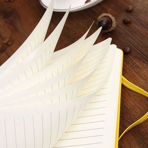 Libreta de Direcciones Personalizable A5 Ecológica de Poliéster con Logotipo Holográfico Impreso en Serigrafía, Promocional y Resistente - Product Image 6