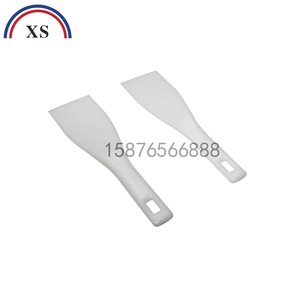 Espátula de plástico para mezclar tinta para prensas de impresión offset, color blanco con asa perforada - Product Image 1