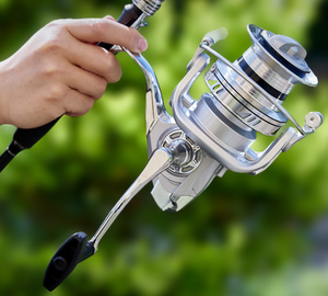 Máy câu quay tay kép, tỷ số truyền 5.2:1, thân kim loại, lực kéo tối đa 16kg - Product Image 1