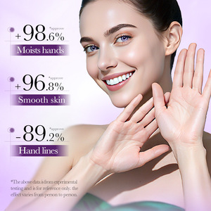 Crème pour les mains <span class=keywords><strong>à</strong></span> la vanille et aux guimauves tricolores 60g Crème hydratante pour les mains pour <span class=keywords><strong>l</strong></span>'automne et <span class=keywords><strong>l</strong></span>'hiver pour le commerce extérieur - Product Image 3