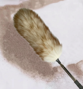 Plumeau télescopique en laine - Tête en fourrure naturelle + manche en acier inoxydable, idéal pour le dépoussiérage de la maison, de la voiture et des plafonds - Product Image 3