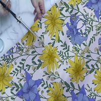 Fabrieksgroothandel klassieke poplin stijl 100% katoenen stof met daisy & fruit bloemenprint voor dameskleding