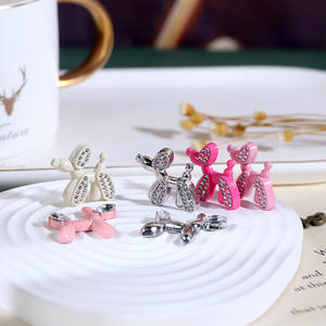 Abalorios de diseñador para caja de chatarra, abalorios de lujo a granel, abalorios de diamantes de imitación para caja de teléfono basura, accesorios decorativos - Product Image 1