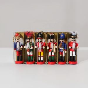 Décoration de table et d'étagère de Noël Pafu Décoration de marionnettes de vacances lumineuses et festives 6PCS <span class=keywords><strong>Casse</strong></span>-noisettes de Noël en bois à collectionner - Product Image 6
