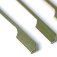 Vente directe d'usine Brochettes de feux d'artifice à tige carrée en bambou vert jetables, brochettes en bambou