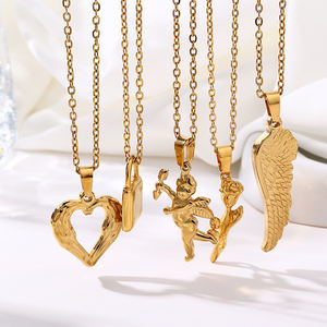 Nuevo Collar con Colgante de Acero Inoxidable con Diseño de Amor, Chapado en Oro de 18K Resistente al Agua, con Forma de Corazón Hueco, Alas de Ángel y Rosa - Product Image 1