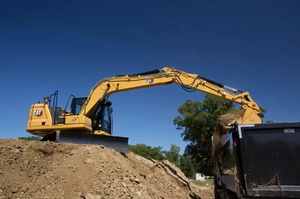 Excavatrice Cat313 d'occasion Offre Spéciale, chenille de 13 tonnes avec moteur et boîte de vitesses Modèle 2022 testé et inspecté pour la <span class=keywords><strong>vente</strong></span> aux enchères - Product Image 6