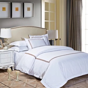 <span class=keywords><strong>Fundas</strong></span> <span class=keywords><strong>de</strong></span> Edredón <span class=keywords><strong>de</strong></span> Algodón Blanco Bordado para Hotel - Product Image 4